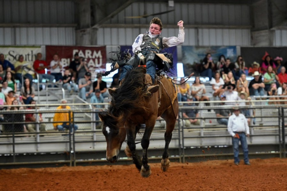 042525-rodeo