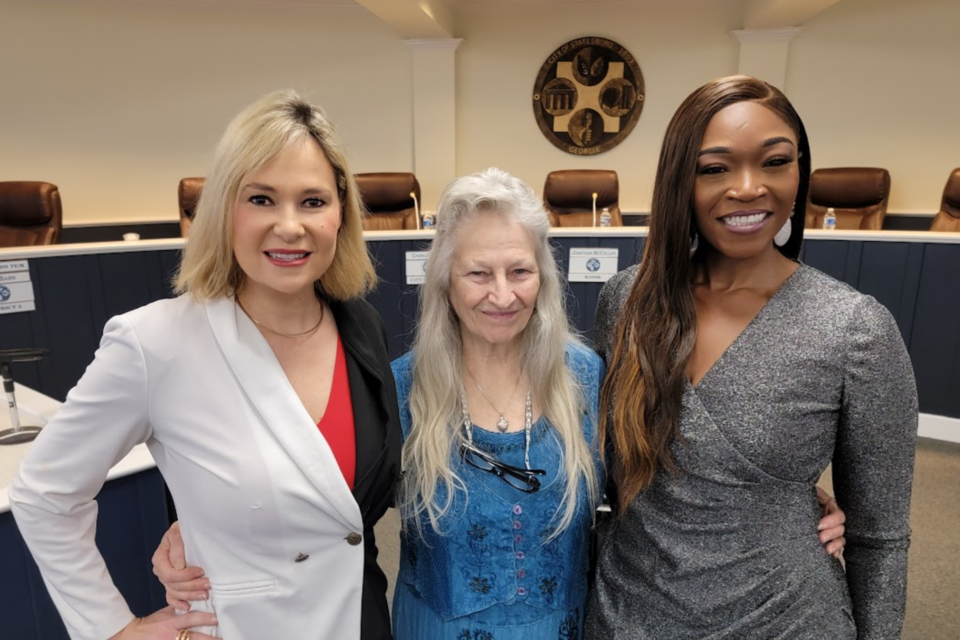 010223-council-ladies