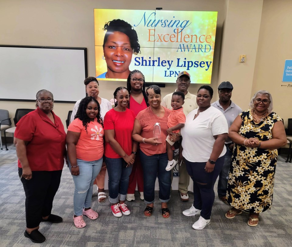 070325-shirley-lipsey-family