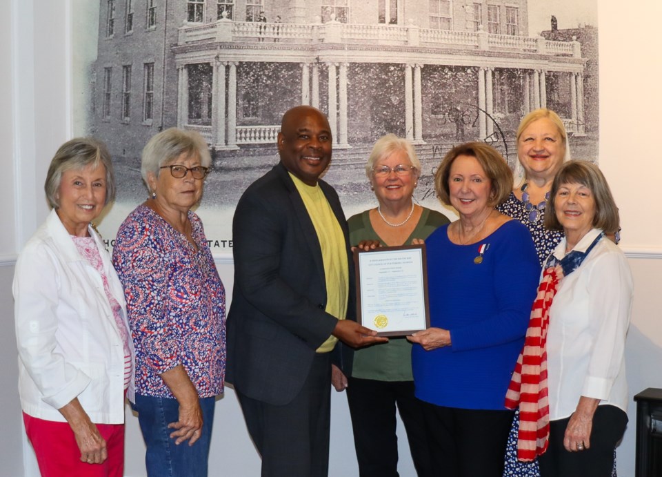pat-long-brenda-steadman-mayor-mccollar