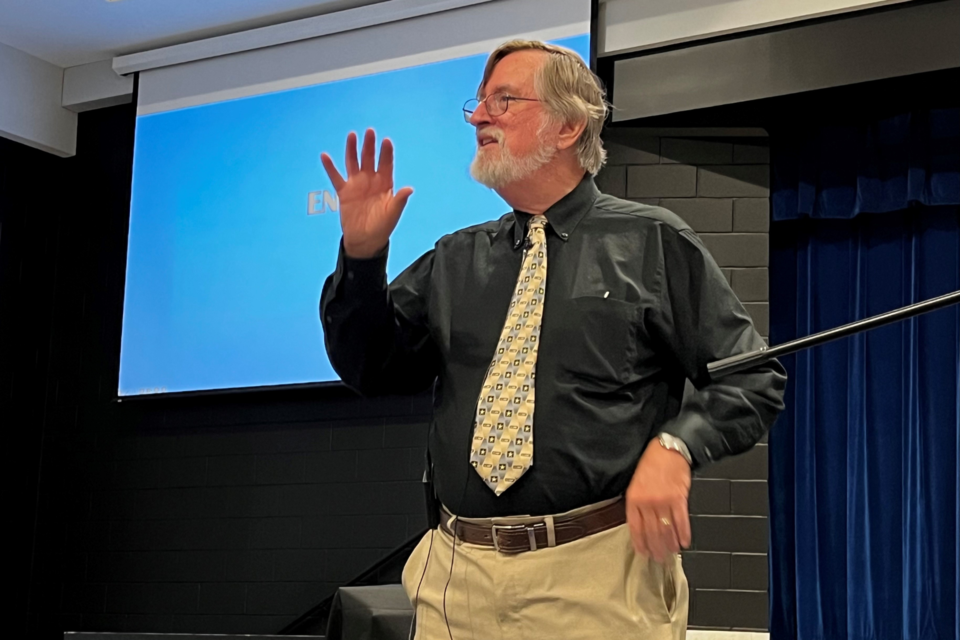 Dr. John Derden - presenter