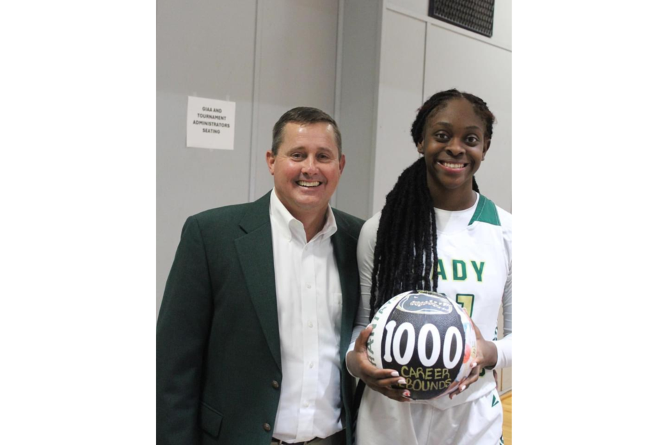 bawbbseniorashantaynoble1000rebounds