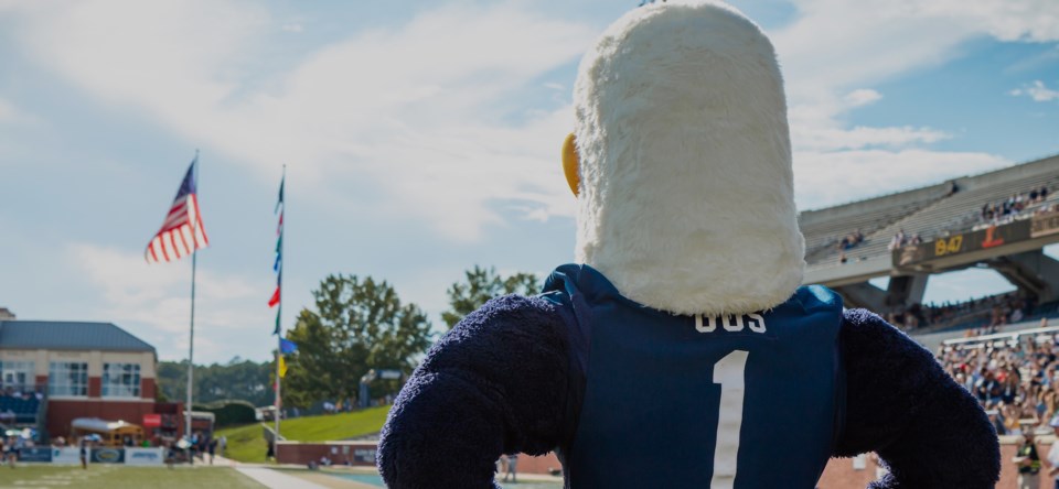 gus_22fb_morgan-state_wh_010_edit_18_rev