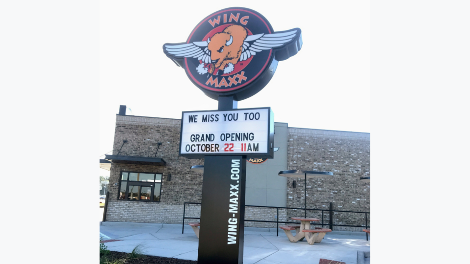 Wing-Maxx-October-22-opening