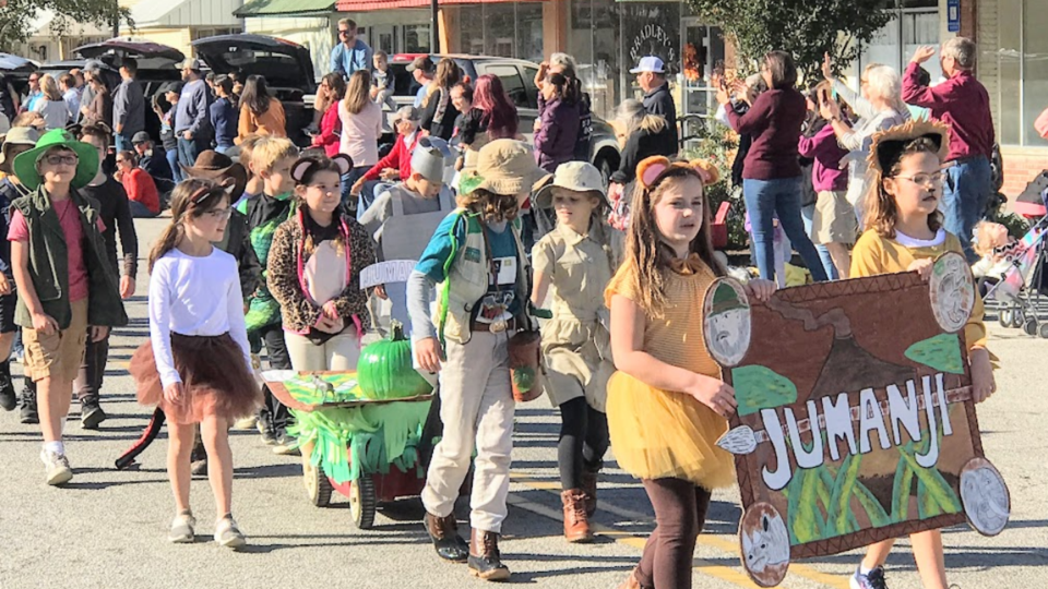 Brooklet-Elementary-Pumpkin-Parade