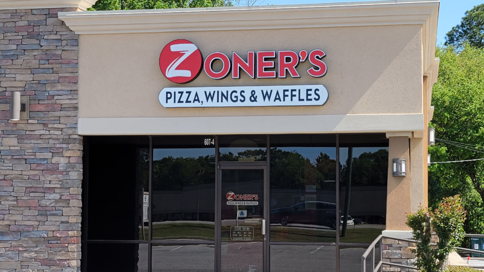 Zoner&#8217;s Pizza Wings and Waffles, Statesboro