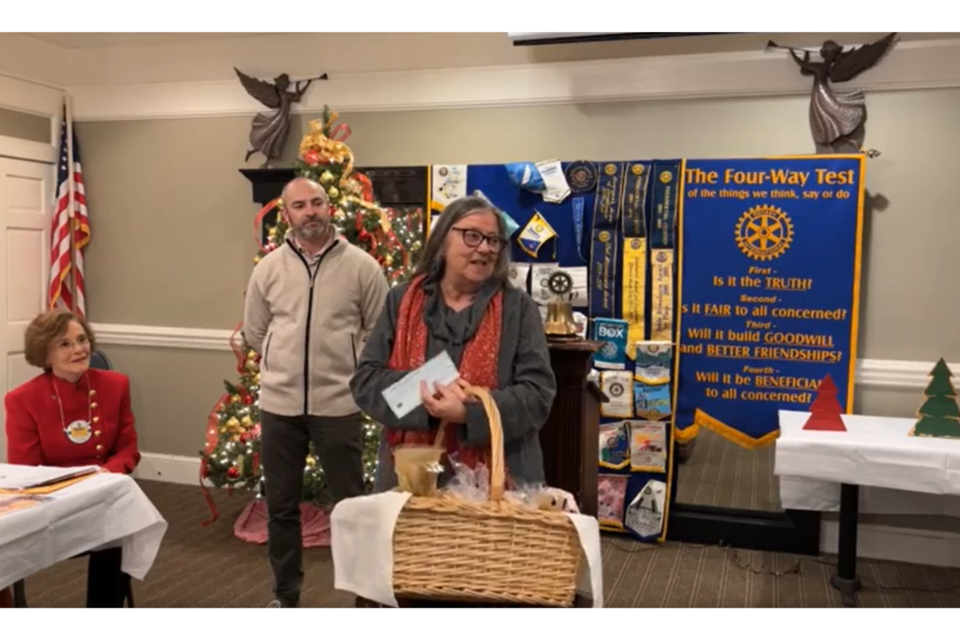 downtown-rotary-club-grant-presentation