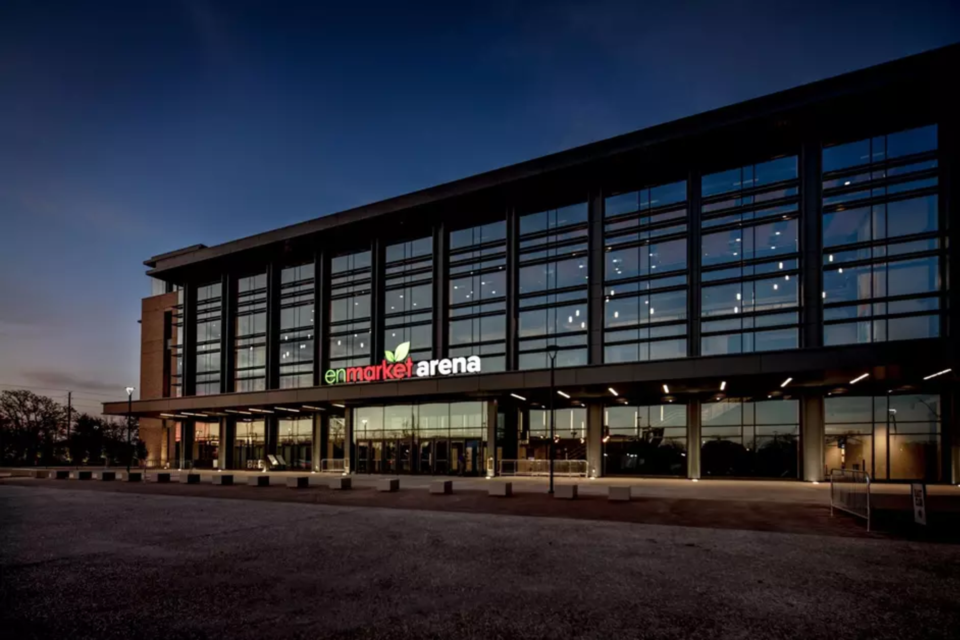 enmarket-arena