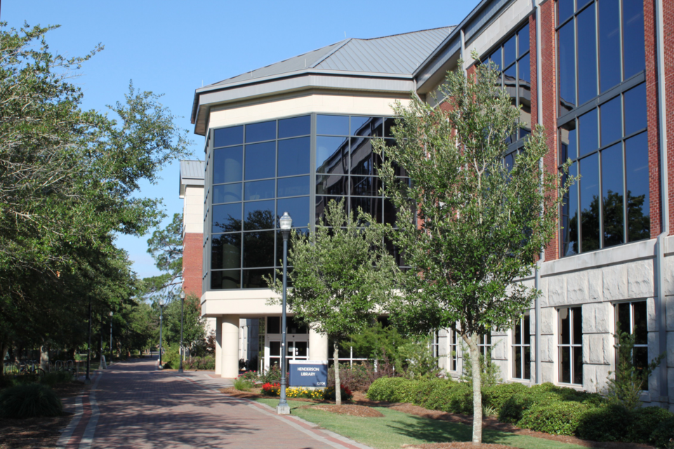 henderson-library
