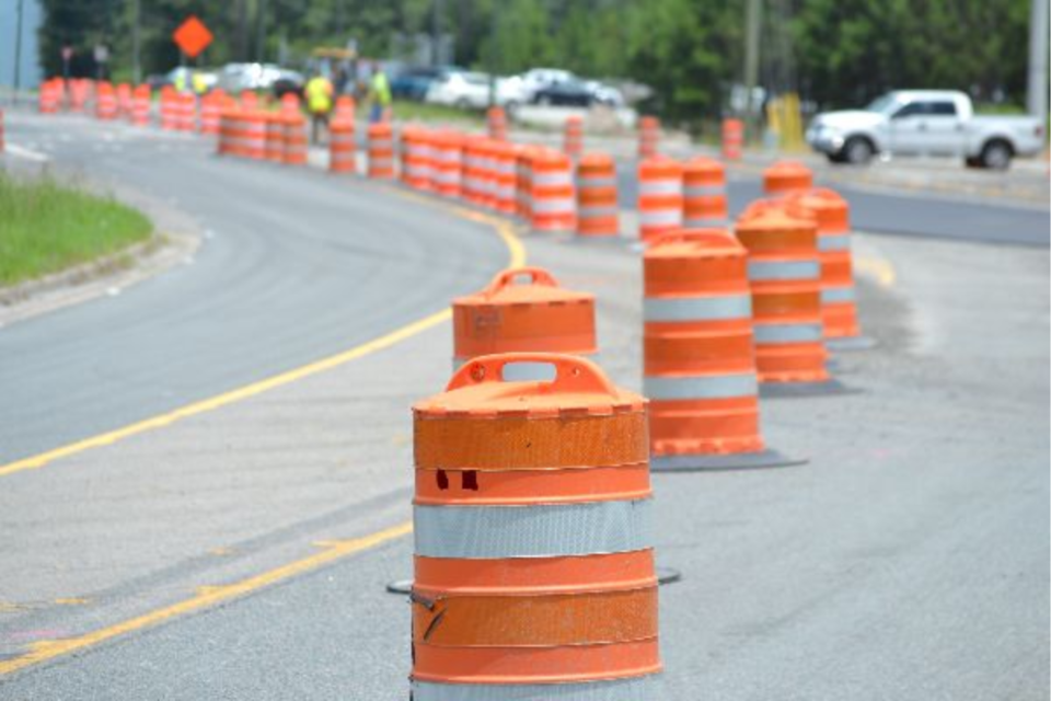 road-work-advisory-82225