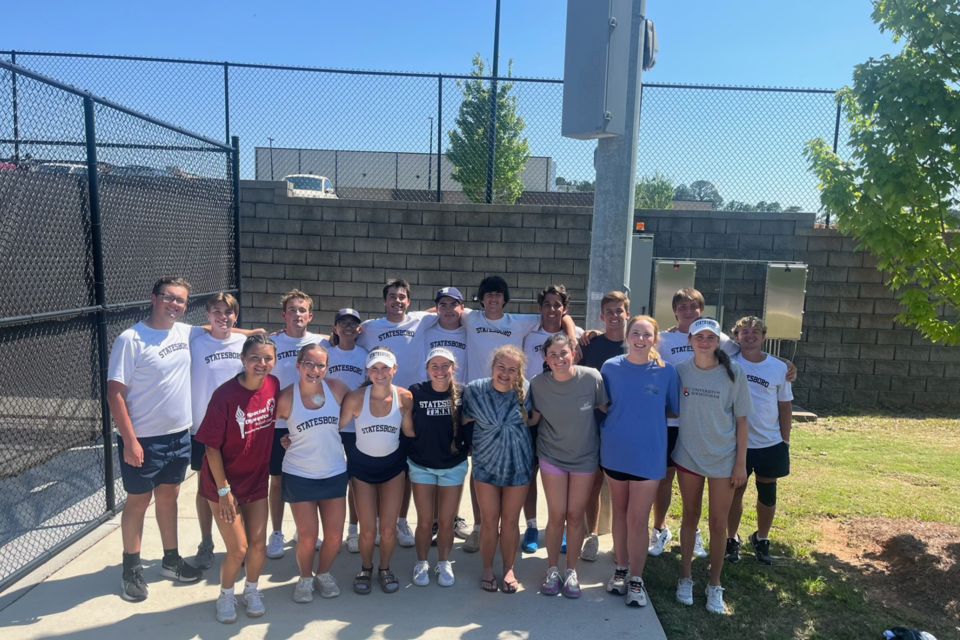 shs-boys-and-girls-tennis-teams