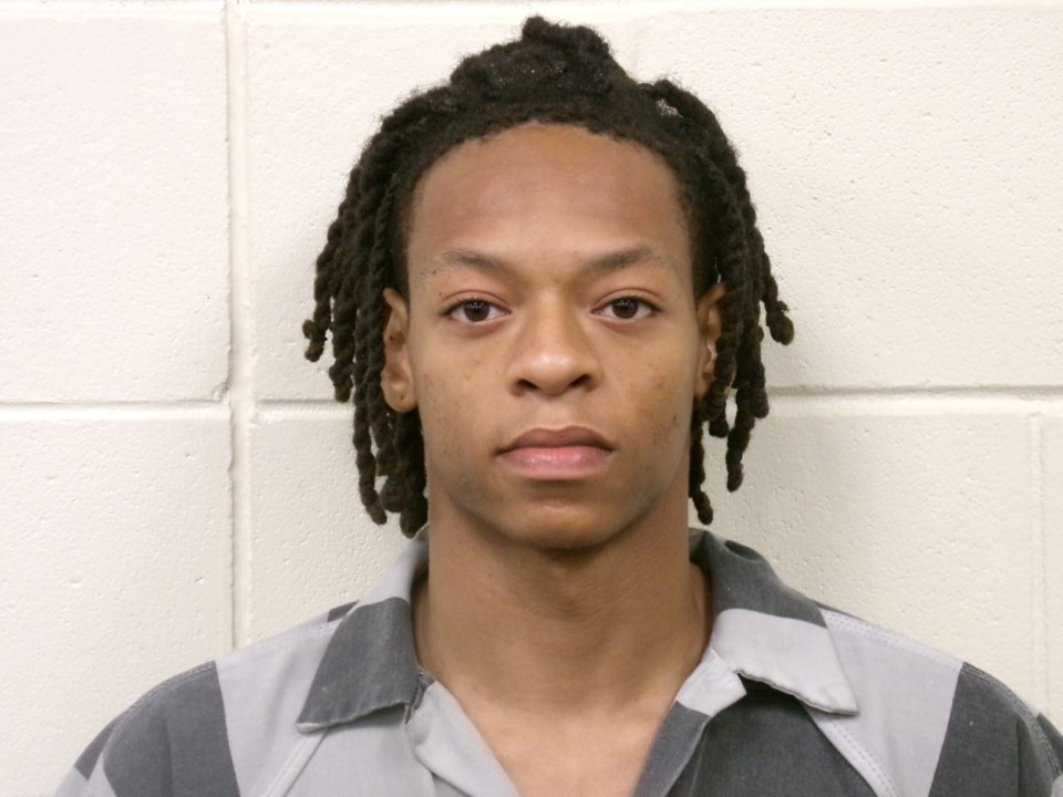 thumbnail_jail_inmate_george_david_elijah_front_04222025_021643_402_pm