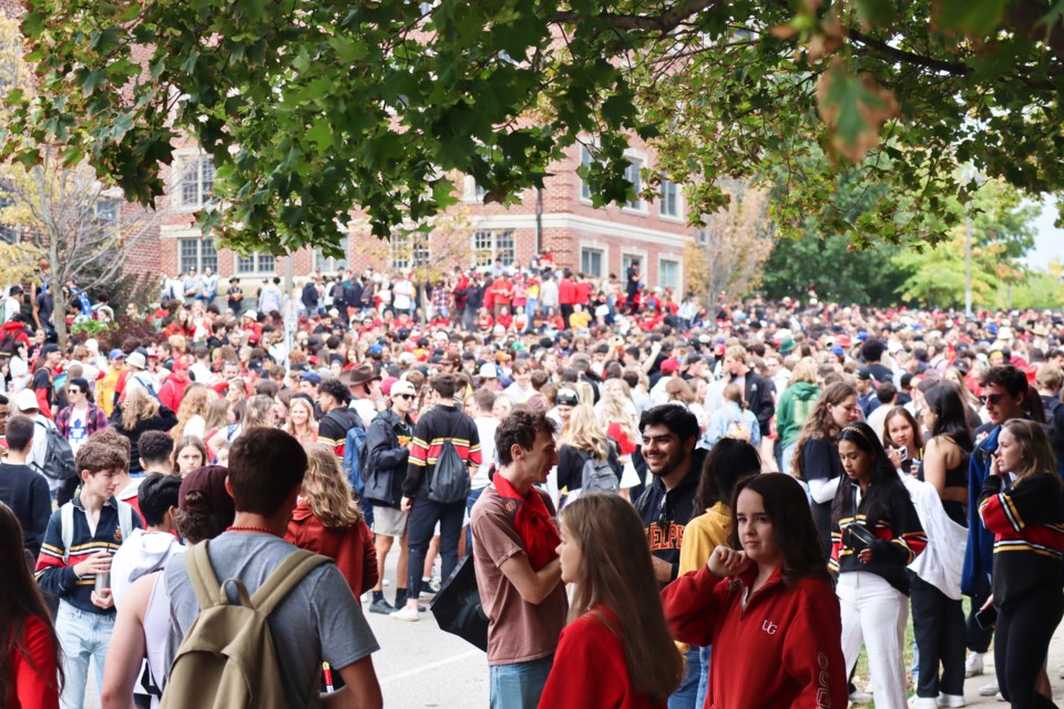 Over 2,500 people gathered at Chancellors Way to celebrate Homecoming on Saturday.