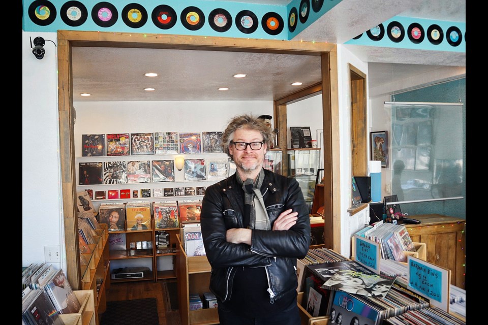 Brian Munn at Royal Cat Records.