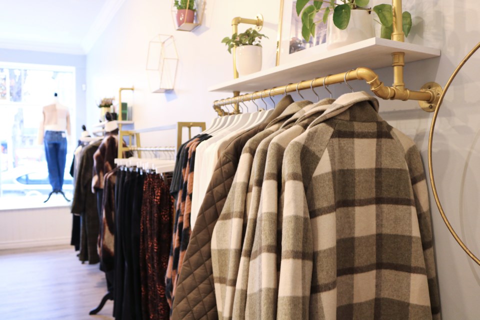 Unique women's on sale clothing stores