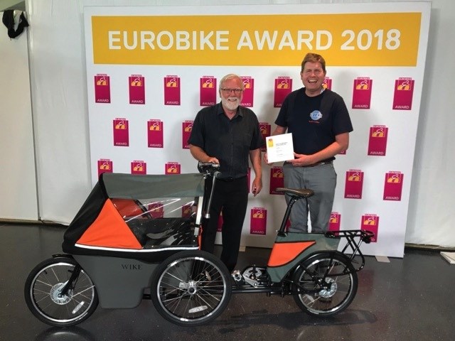Guelph-Company-Awarded-2018-EUROBIKE-Award-for-the-Salamander-Cycle-Stroller-2