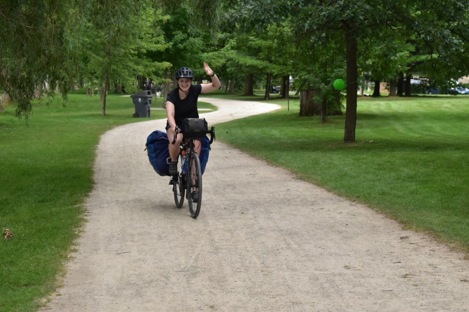 2nd-Lieut. Catherine De Vaal rides into Royal City Park after 17 days and 1,800 kilometres.