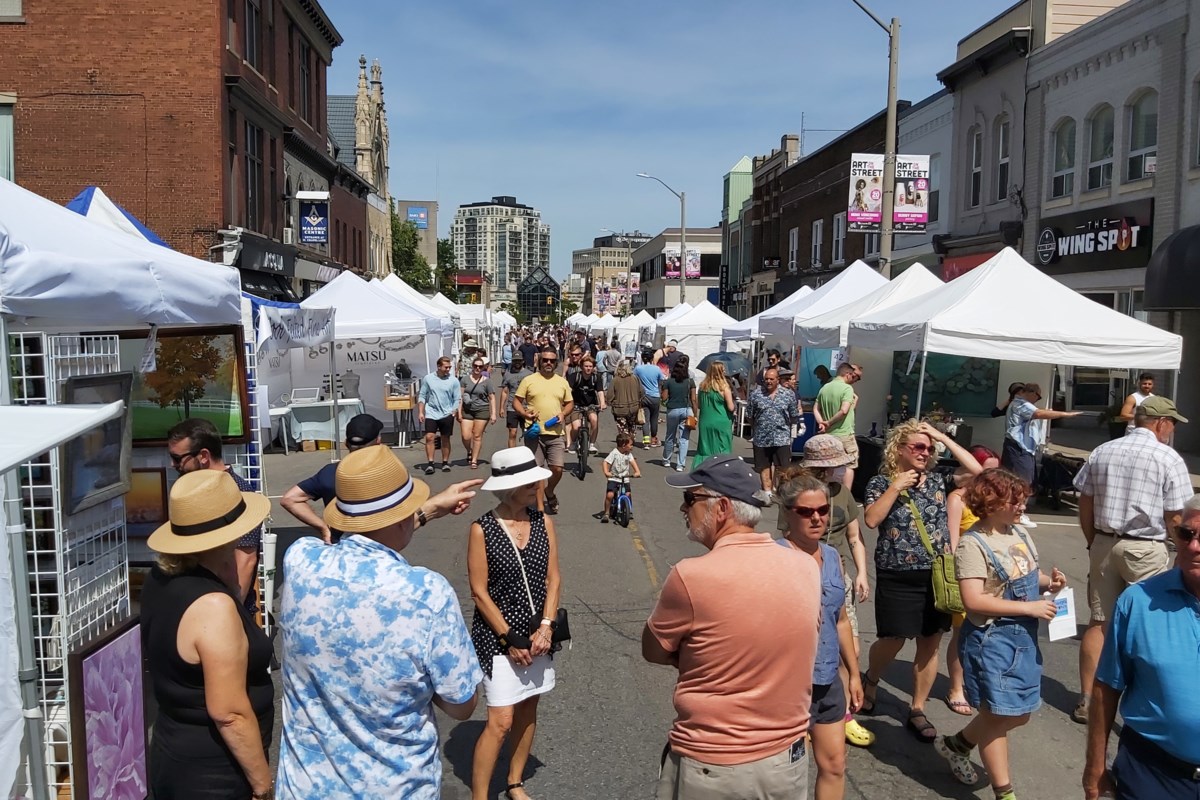 The inperson return of Art on the Street (8 photos) Photo Gallery Guelph News