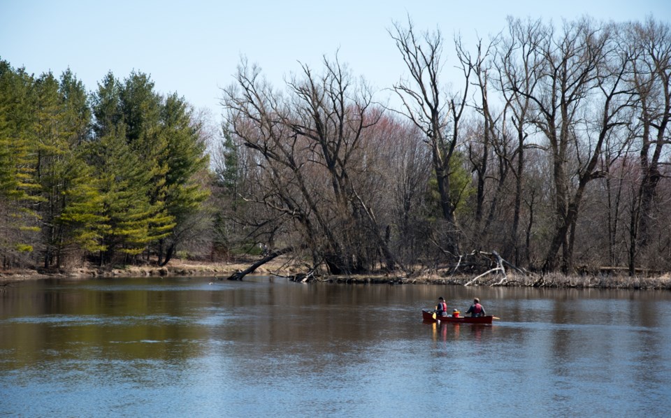 USED 20170428 canoe on speed river