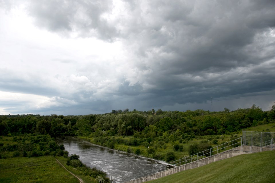 USED 20170705 guelph lake dam clouds