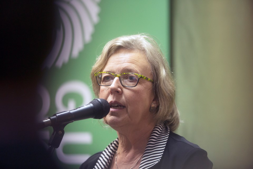 20171010 Elizabeth May Green Party Office Opening KA 07