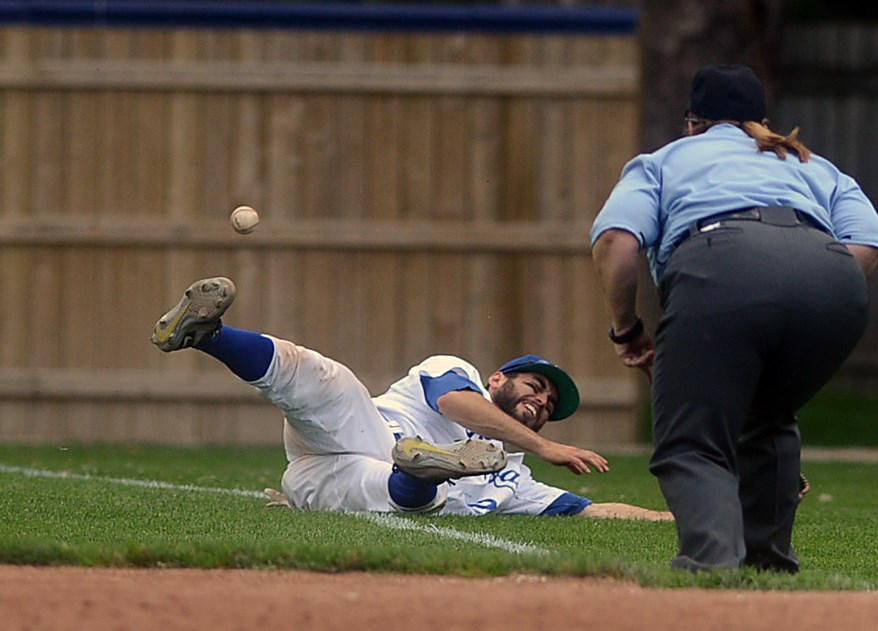 Guelph Royals second baseman Kingsley Alarcon can't make the catch Saturday, June 10, 2017, against the Kitchener Panthers. Tony Saxon/GuelphToday