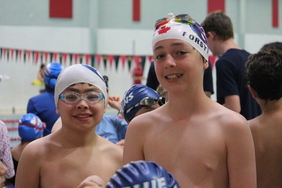 The Guelph Marlin Aquatic Club’s (GMAC) groups swam against 450 swimmers from eight visiting swim clubs at the GMAC April Skills and Thrills Meet, which took place on April 16 at the University of Guelph pool over the course of two sessions.
