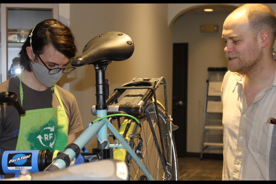 Bike repair shop near me now deals