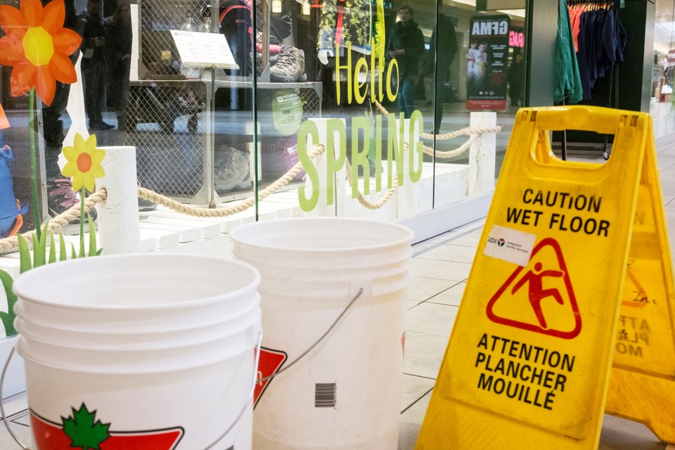 Guelph Auto Mall >> It's raining buckets at the Stone Road Mall (11 photos ... Guelph Auto Mall >> It's raining buckets at the Stone Road Mall (11 photos ...