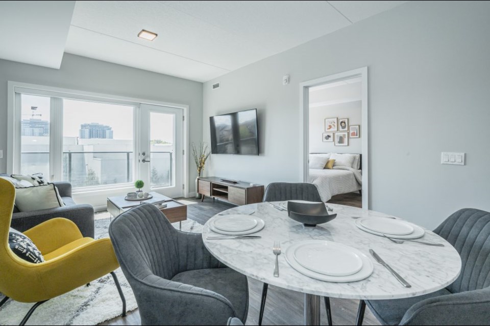 URBN Lofts is a luxury rental residence that offers upscale, maintenance-free living in one of the most sought-after neighbourhoods in the city.