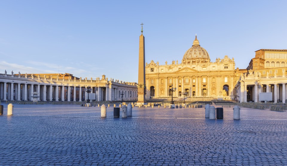 033120 - St. Peter's Square - Vatican - Italy - Catholic - Pope AdobeStock_144538025