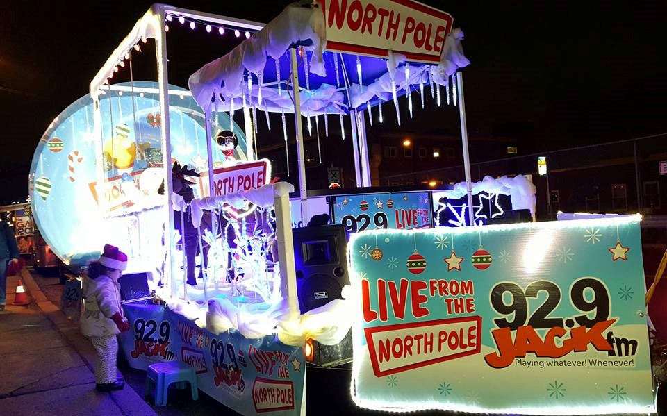 111717-parade of lights