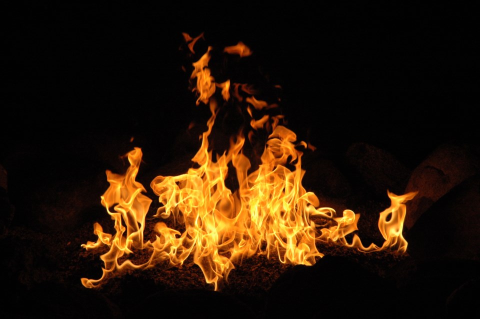 040318-fire-flames-arson-AdobeStock_2708943