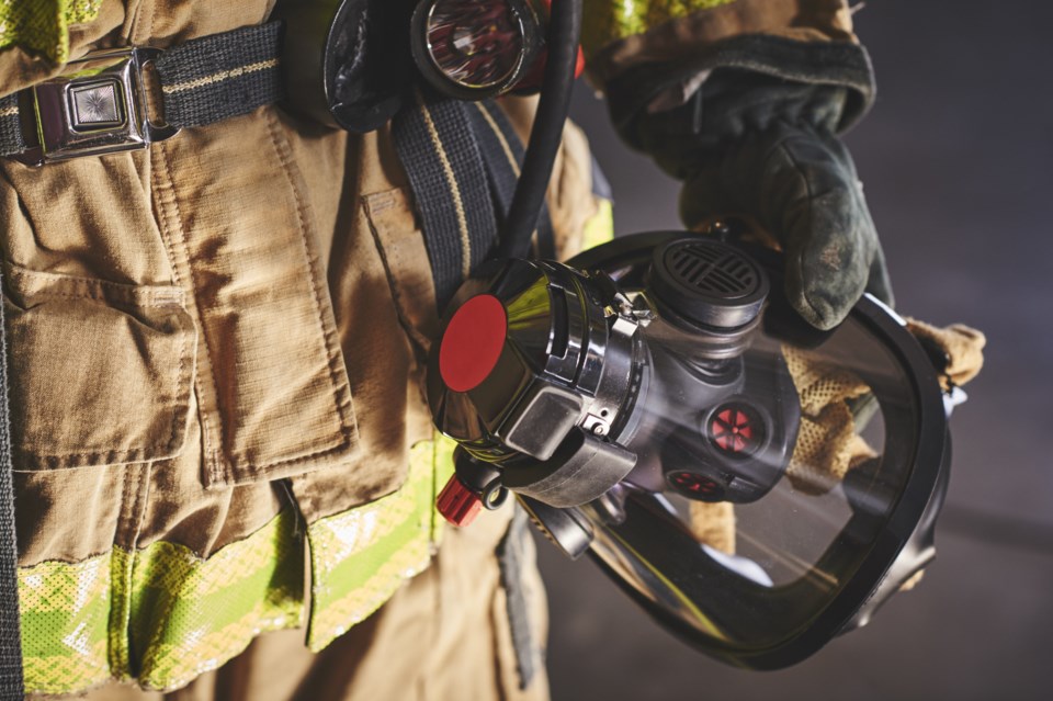 060718-firefighter-fire fighter-AdobeStock_134425386