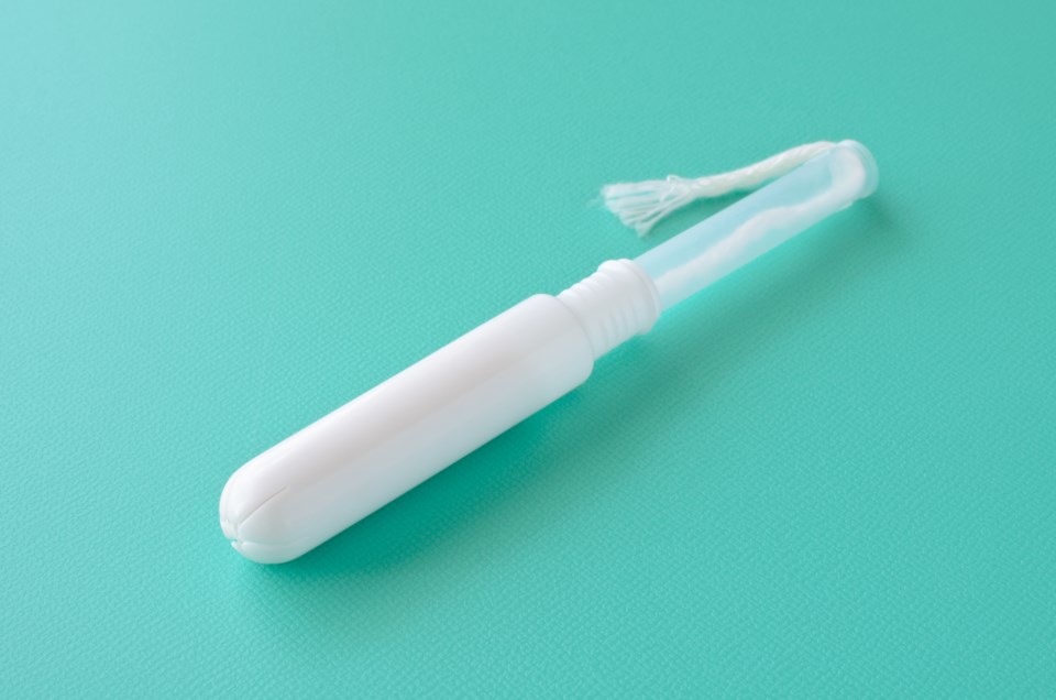 040419-tampon-menstrual product-AdobeStock_119856910