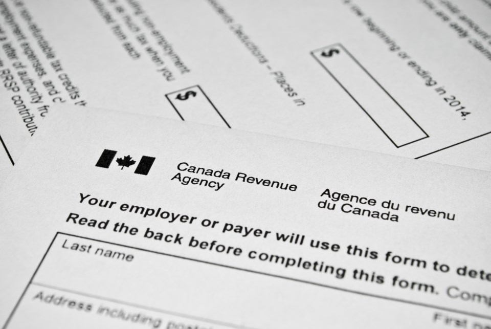 030218-tax return-filing tax-canada revenue agency-AdobeStock_75879067