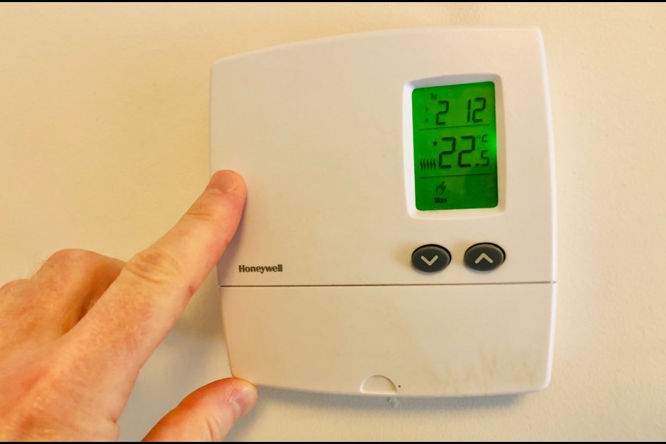 The City of Thunder Bay is proposing a new minimum heat bylaw with updated requirements for landlords.
