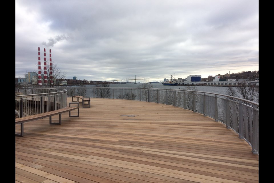 The boardwalk at the lookout area (Meghan Groff/HalifaxToday.ca)