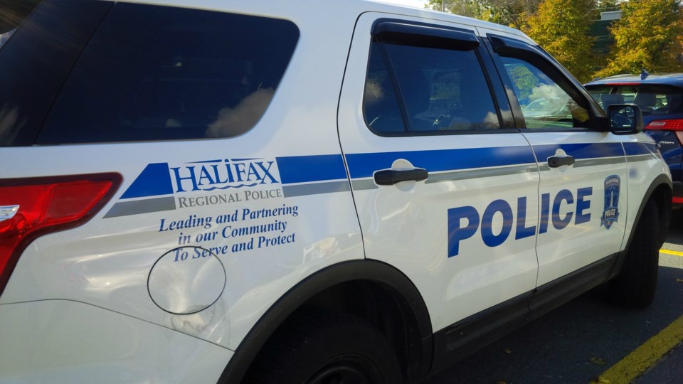 000000-halifax regional police-vehicle-2-MG
