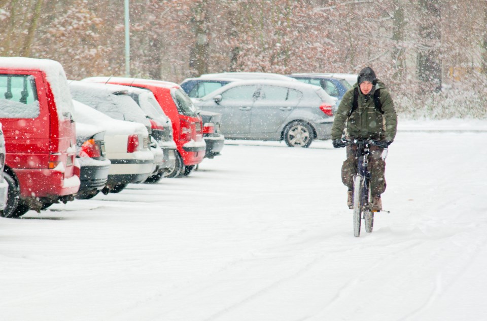 020619-winter-bike-bicycle-cycle-biking-cycling-snow-AdobeStock_29979540