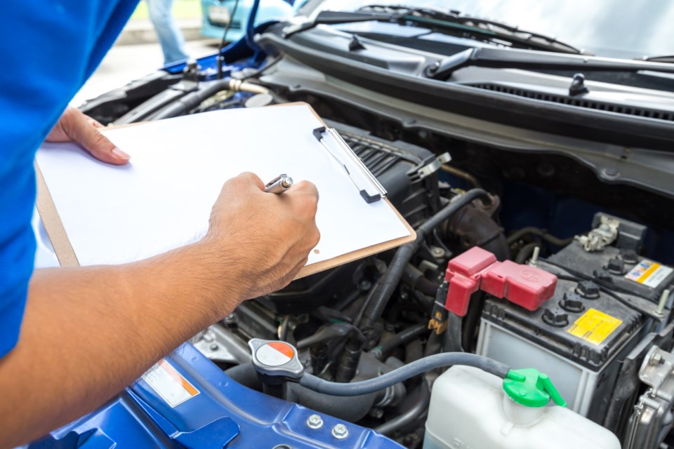 053018-car-maintenance-mechanic-AdobeStock_97056581