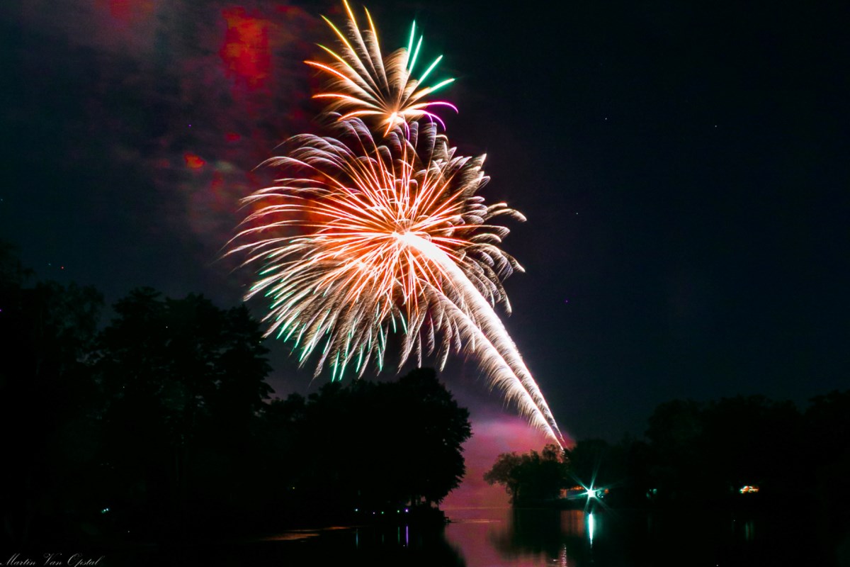 Halton Hills to start public session on new fireworks bylaw