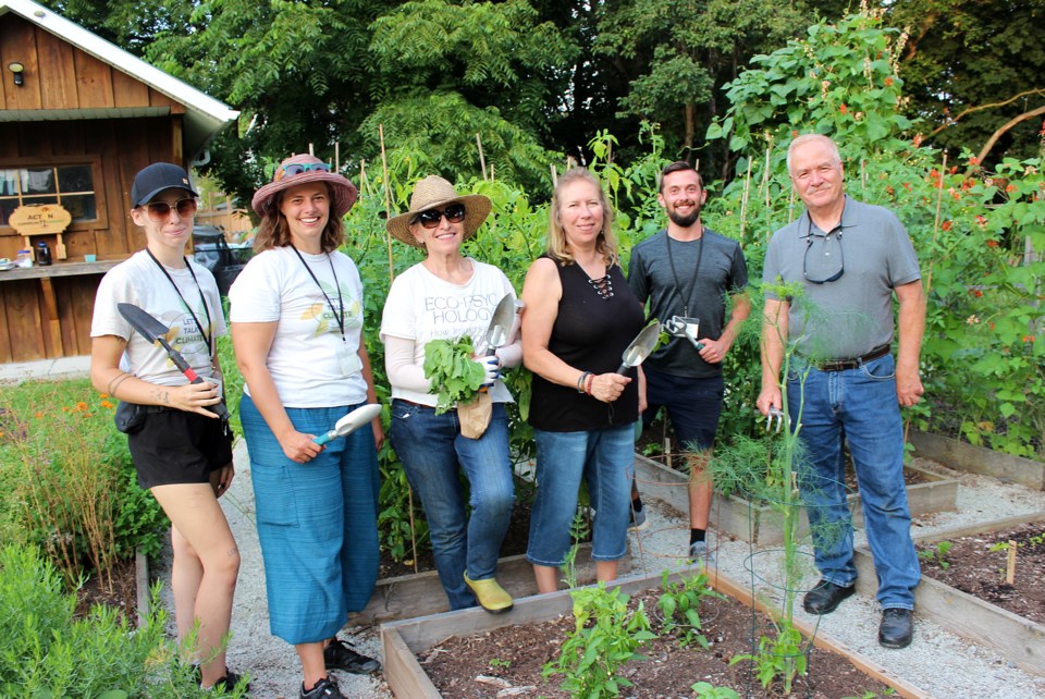 20230812actoncommunitygardenvolunteers