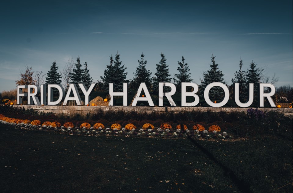 2023-10-25-friday-harbour