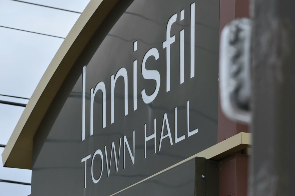 2023-11-10-innisfil-town-hall