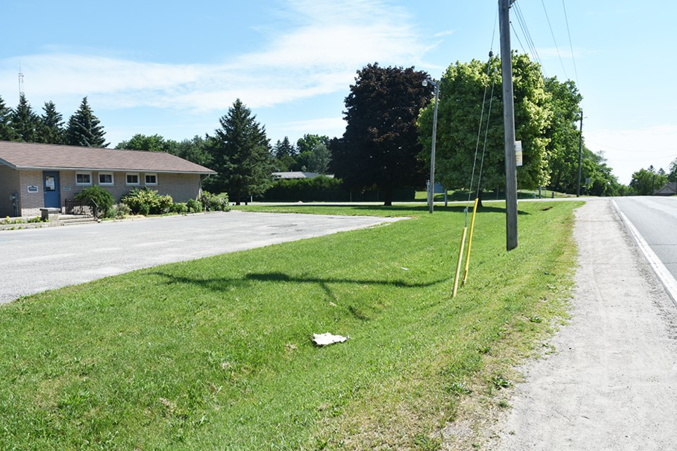 Innisfil will partner with the County of Simcoe to construct a sidewalk on the north side of Line 4, from Yonge to the library (at left). Miriam King/Innisfil Today