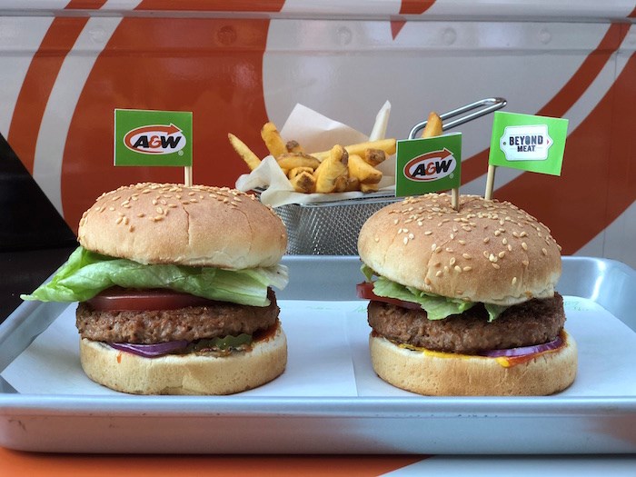 beyond-meat-aw-burger
