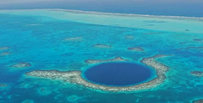 blue-hole232
