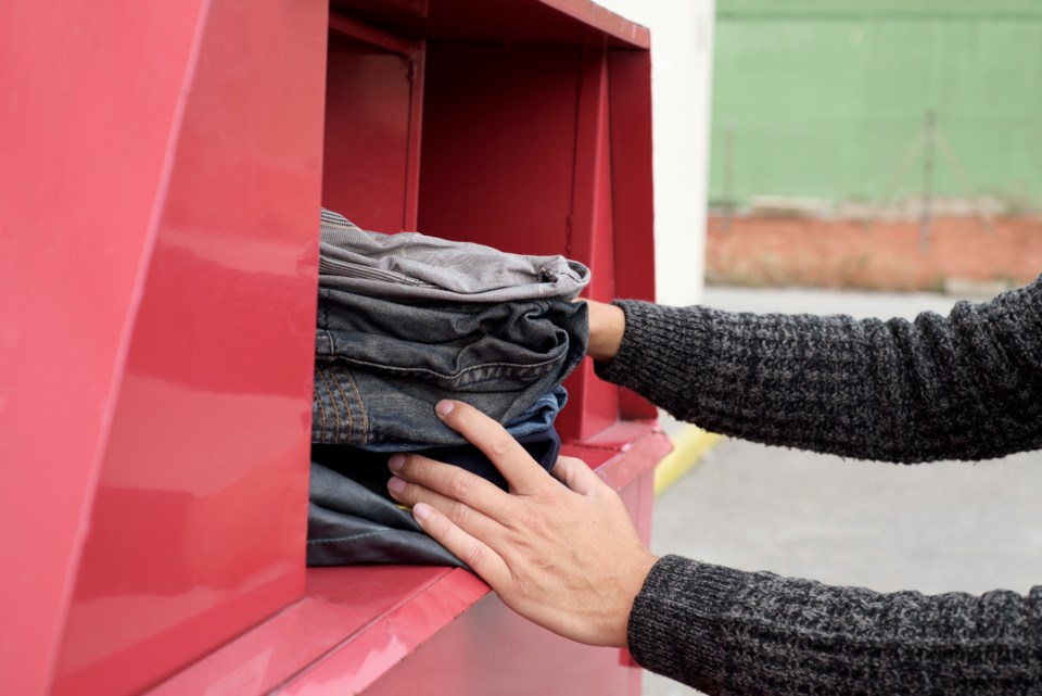 clothing bin1