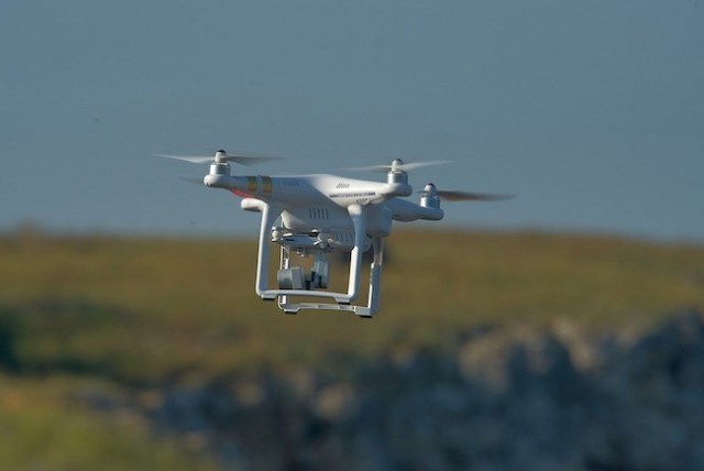 drone-2000243_1280_p3257201_p3389488